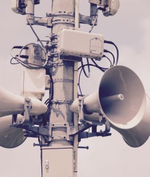 ozvuchavane i opovestyavane